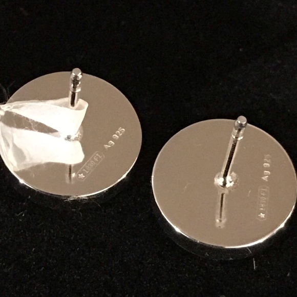 Authentic Gucci Trademark Logo .925 Sterling Silver Round Stud Earrings - Picture 3 of 15